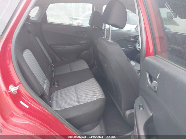 KM8K22AB4NU887774 Hyundai Kona Se