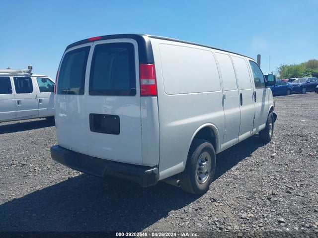 Chevrolet Express 2500 Work Van 2019 1GCWGAFP2K1166887 Image 4