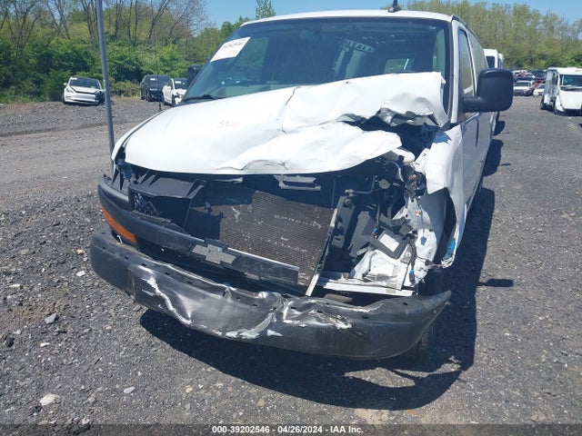 Chevrolet Express 2500 Work Van 2019 1GCWGAFP2K1166887 Image 6