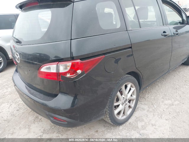 Mazda Mazda5 Touring 2014 JM1CW2CL3E0165903 Image 6