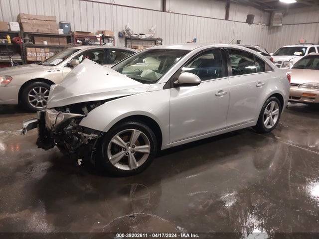 Chevrolet Cruze 2lt Auto 2015 1G1PE5SB4F7240740 Image 2