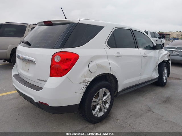 Chevrolet EQUINOX LS 2014 1GNALAEK7EZ111375 Image 4