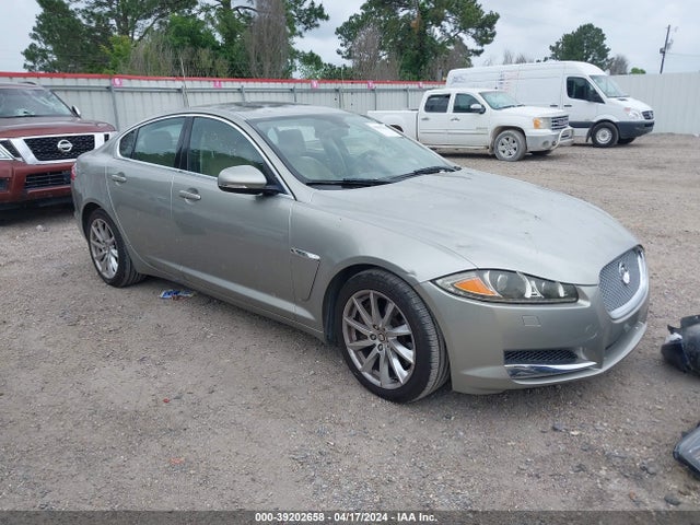 2013 JAGUAR XF SAJWA0ES3DPU04846 Photo 0