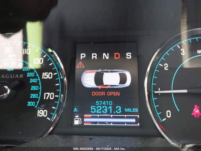 2013 JAGUAR XF SAJWA0ES3DPU04846 Photo 6