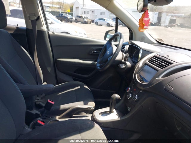 Chevrolet Trax 1ls 2016 3GNCJNSBXGL245110 Image 5