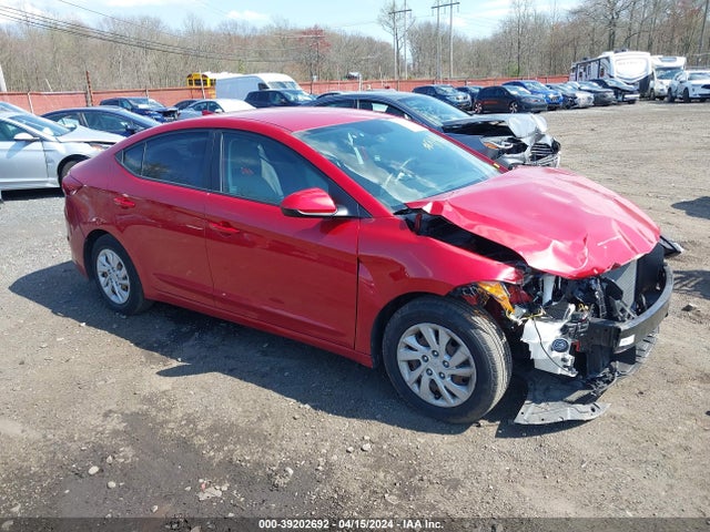 2018 5NPD74LF5JH379196 main image