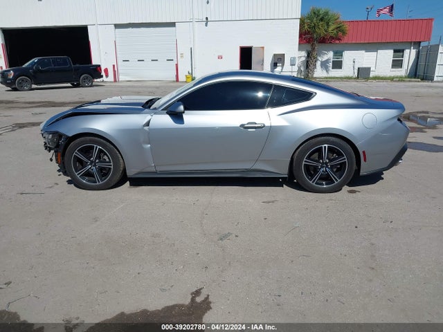 Ford Mustang Ecoboost Fastback 2024 1FA6P8TH6R5106478 Image 14