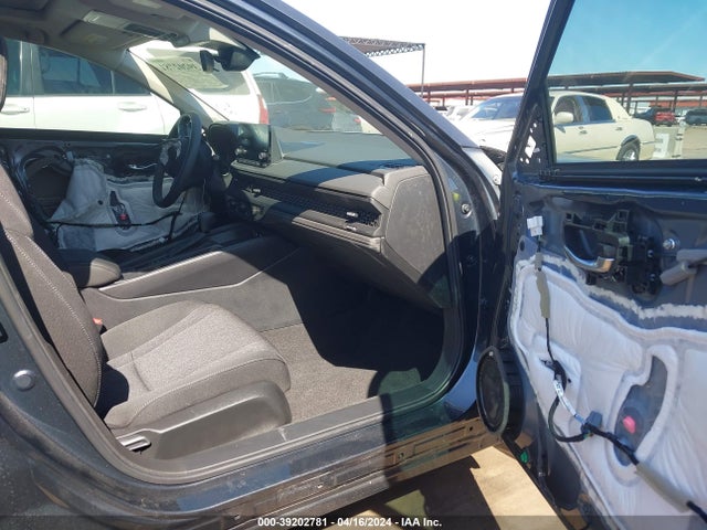 Honda ACCORD EX 2024 1HGCY1F35RA042606 Image 5