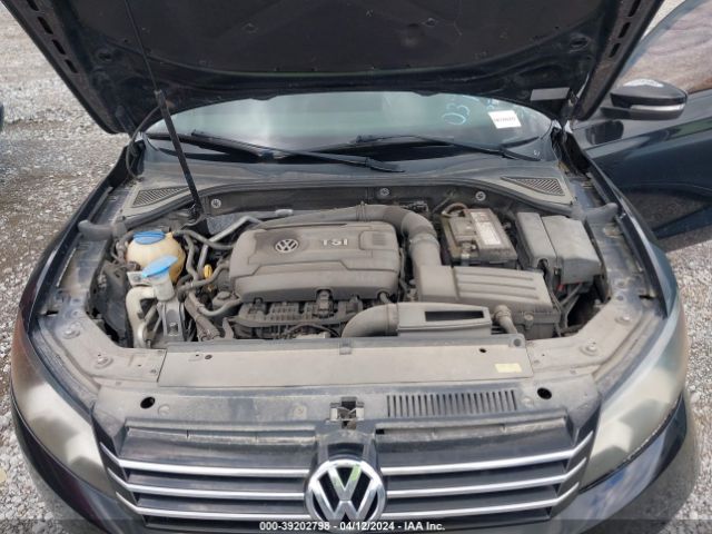 1VWAT7A3XFC037106 Volkswagen Passat 1.8t Wolfsburg Edition
