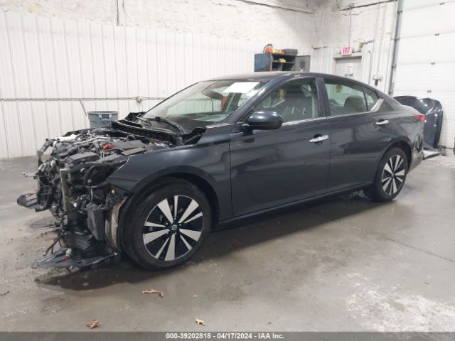 1N4BL4DV3MN329092 Nissan Altima Sv Fwd