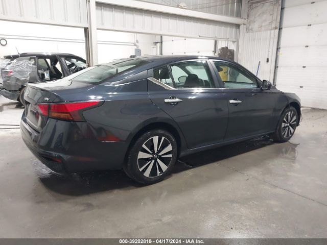1N4BL4DV3MN329092 Nissan Altima Sv Fwd