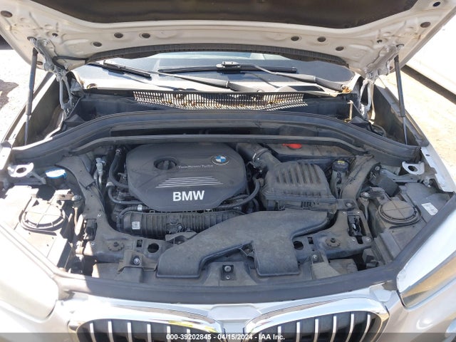BMW X1 Sdrive28i 2018 WBXHU7C32J5H42576 Image 10