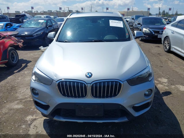 BMW X1 Sdrive28i 2018 WBXHU7C32J5H42576 Image 12