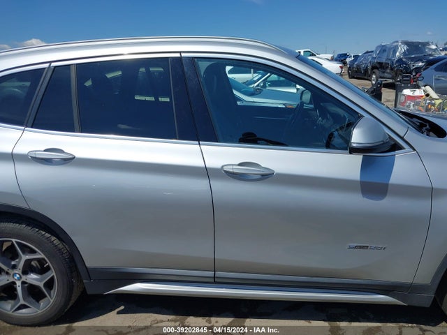 BMW X1 Sdrive28i 2018 WBXHU7C32J5H42576 Image 13