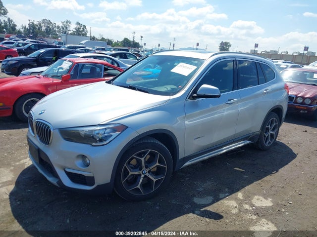 BMW X1 Sdrive28i 2018 WBXHU7C32J5H42576 Image 2
