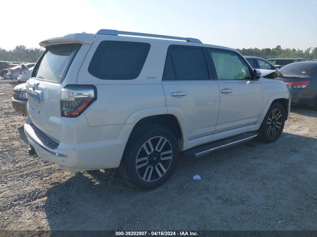 Toyota 4runner Limited 2014 JTEZU5JR7E5082983 Image 4
