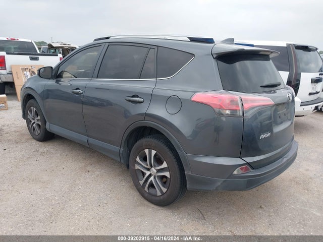 Toyota RAV4 LE 2017 JTMZFREV2HD094756 Image 3