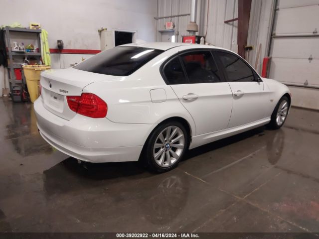 2011 BMW 3 SERIES WBAPH7C53BE679272 Photo 3