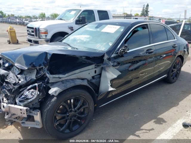 55SWF4JB1GU098983 Mercedes-Benz C 300 Luxury/sport