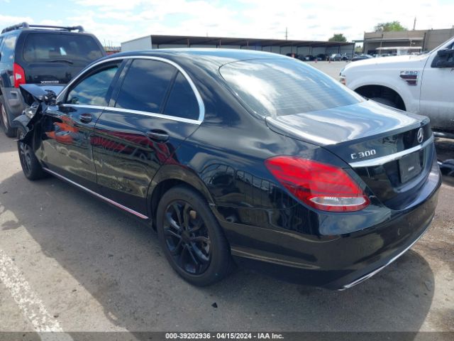 55SWF4JB1GU098983 Mercedes-Benz C 300 Luxury/sport