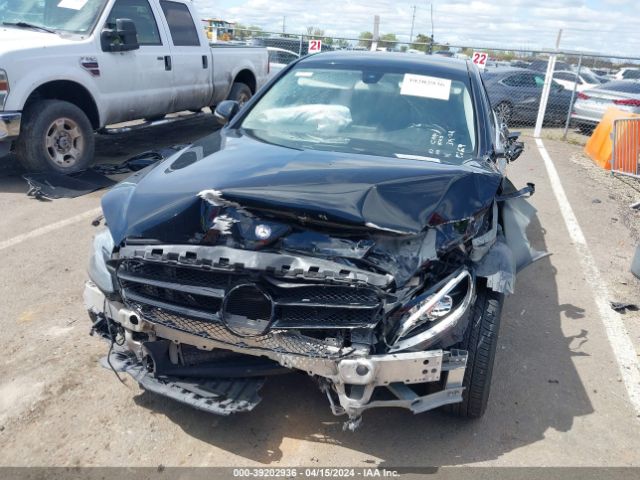 55SWF4JB1GU098983 Mercedes-Benz C 300 Luxury/sport