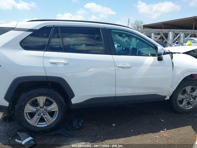 Toyota Rav4 Xle 2023 2T3P1RFV4PC325020 Image 13