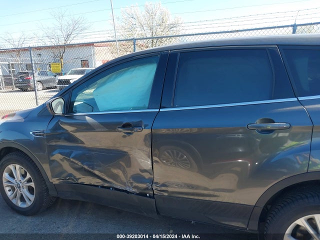 Ford ESCAPE SE 2019 1FMCU9GD1KUB54643 Image 14