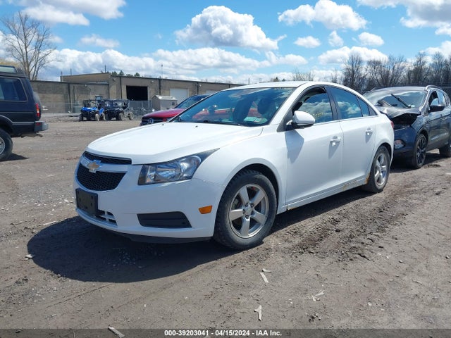 Chevrolet Cruze 1lt Auto 2014 1G1PC5SB7E7328945 Image 2