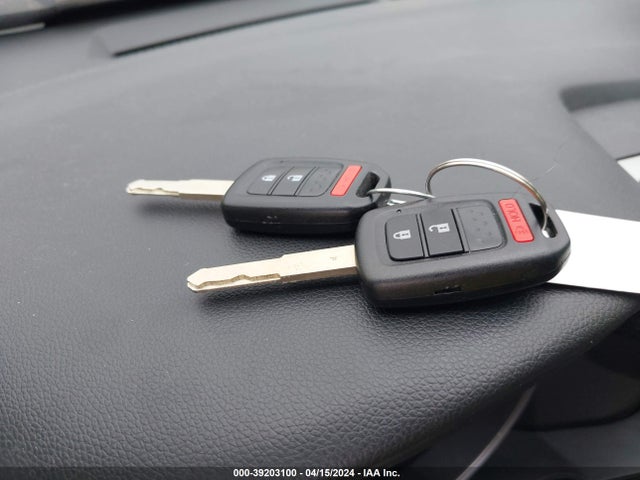 Honda FIT LX 2015 3HGGK5H59FM753328 Image 11