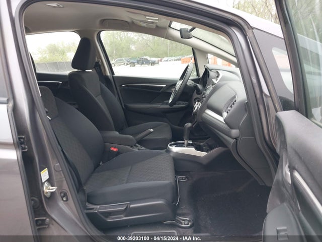 Honda FIT LX 2015 3HGGK5H59FM753328 Image 5