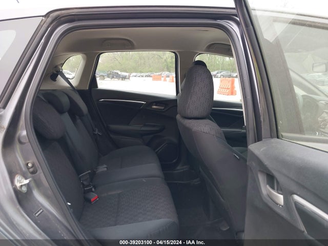 Honda FIT LX 2015 3HGGK5H59FM753328 Image 8