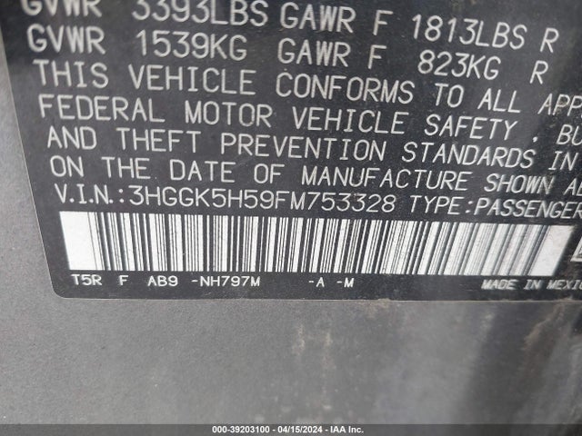 Honda FIT LX 2015 3HGGK5H59FM753328 Image 9