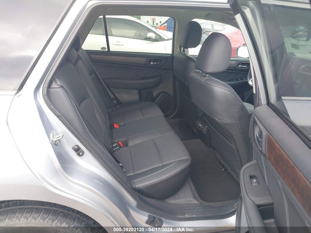 Subaru Outback 2.5i Limited 2018 4S4BSANC9J3382195 Image 8