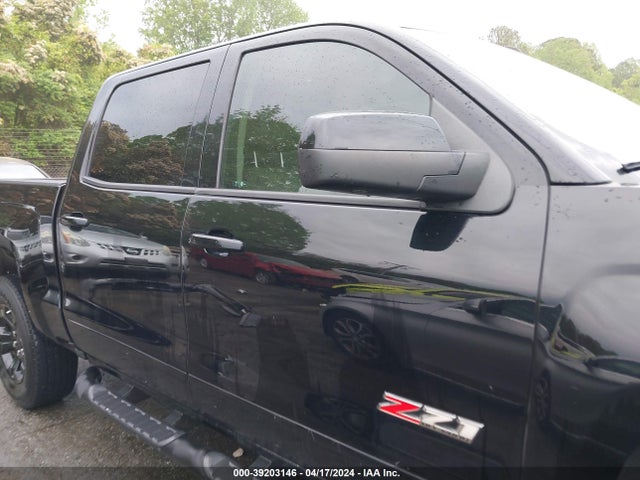 Chevrolet Silverado 1500 2lz 2018 3GCUKSEC6JG190684 Image 14
