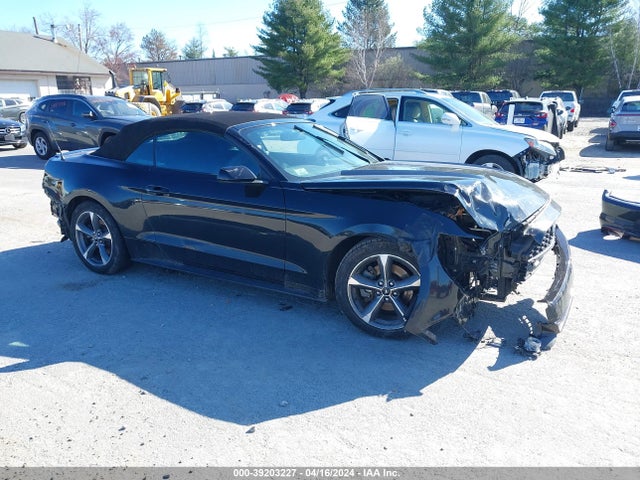 Продажа на аукционе авто 2015 Ford Mustang V6, vin: 1FATP8EM9F5377656, номер лота: 39203227