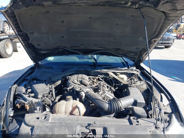 Продажа на аукционе авто 2015 Ford Mustang V6, vin: 1FATP8EM9F5377656, номер лота: 39203227