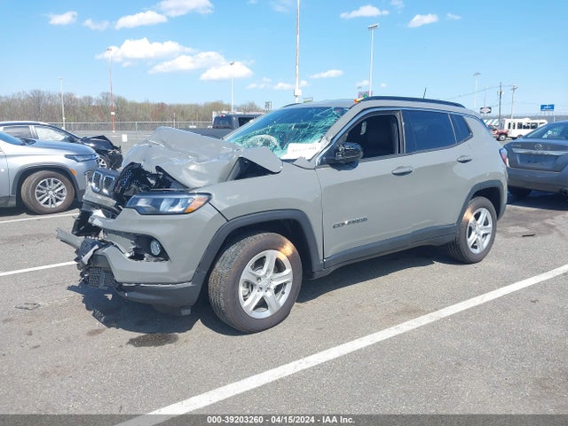 Jeep Compass Latitude 4x4 2023 3C4NJDBNXPT539998 Image 2