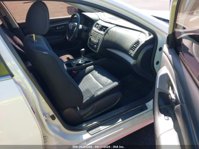1N4AL3AP7HC243989 Nissan Altima 2.5 S