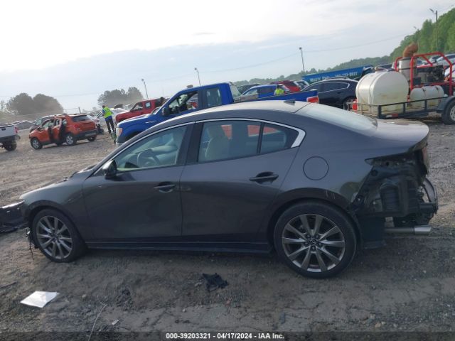 3MZBPAEMXLM134986 Mazda Mazda3 Premium Package