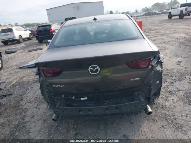 3MZBPAEMXLM134986 Mazda Mazda3 Premium Package