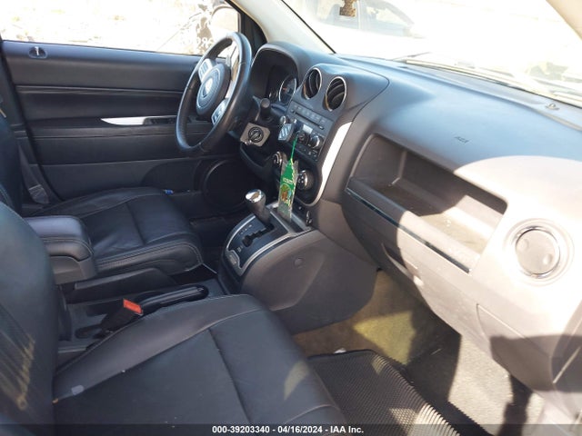 1C4NJCEAXHD152992 Jeep Compass High Altitude Fwd
