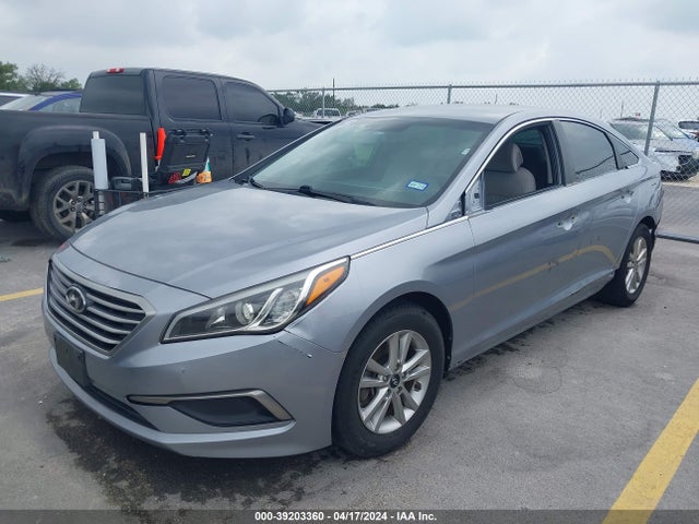 Hyundai SONATA SE 2016 5NPE24AF3GH309534 Image 2