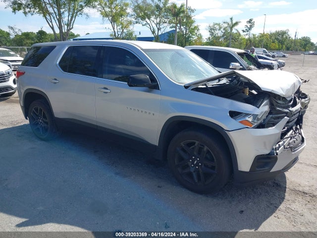 Chevrolet Traverse Ls 2018 1GNERFKW5JJ243967 головне зображення