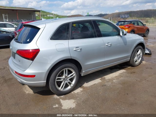 WA1LFAFP9EA052793 Audi Q5 2.0t Premium