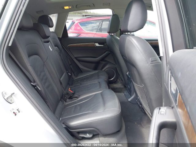 WA1LFAFP9EA052793 Audi Q5 2.0t Premium