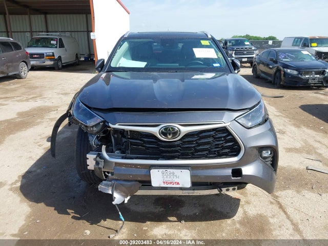 Toyota Highlander Xle 2022 5TDGZRAH8NS142548 Image 12