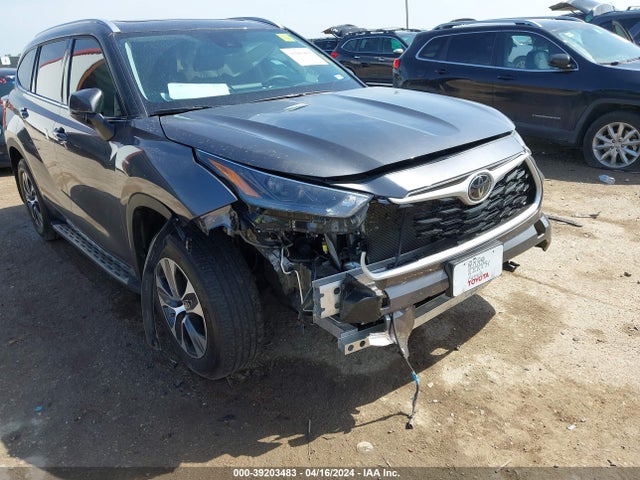 Toyota Highlander Xle 2022 5TDGZRAH8NS142548 Image 6