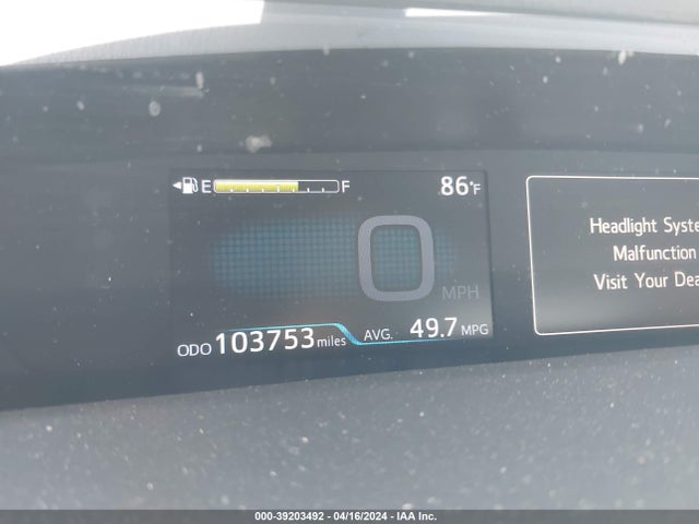 Toyota Prius Two Eco 2017 JTDKARFU0H3531150 Image 15