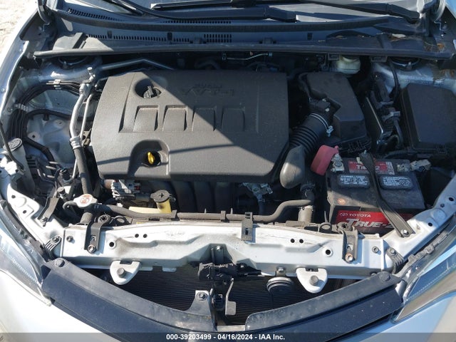 Toyota COROLLA LE 2018 5YFBURHE6JP783477 Image 10