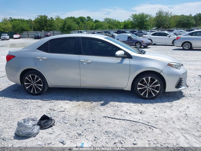 Toyota COROLLA SE 2017 5YFBURHE5HP625612 Image 13